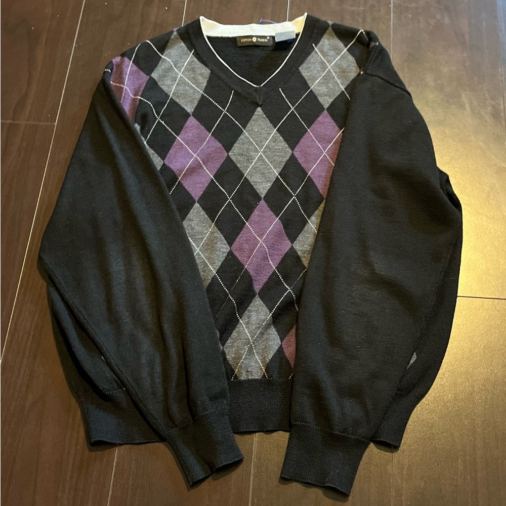 Plaid V neck sweater